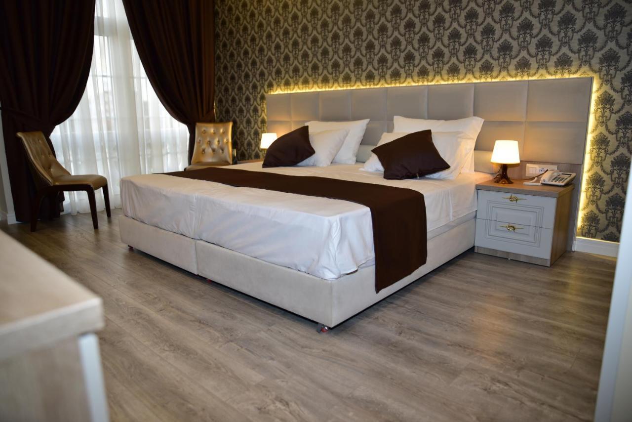 The King Hotel